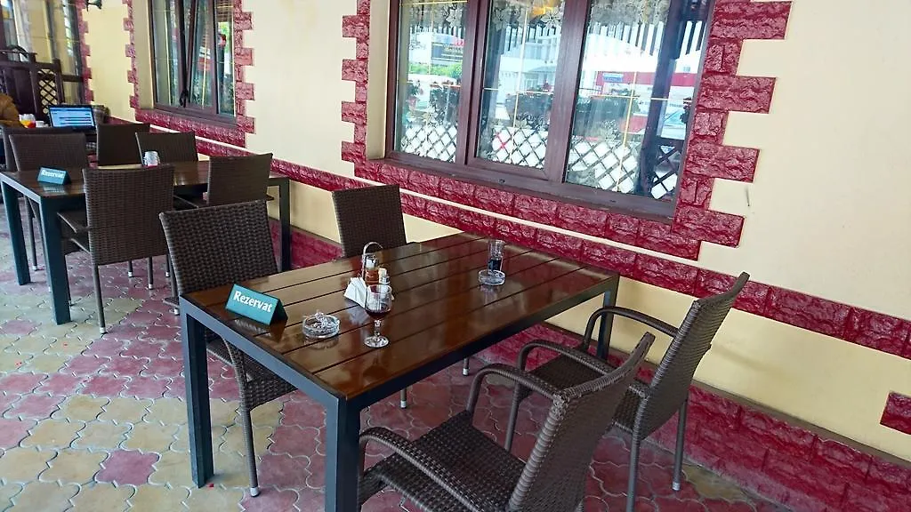 Hotel Pui De Urs Bucharest רומניה